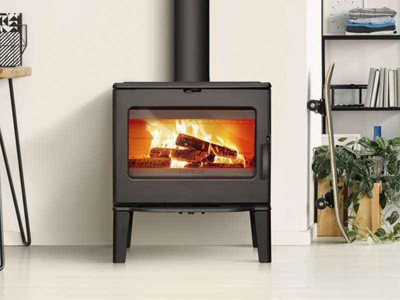 FREESTANDING WOOD STOVES